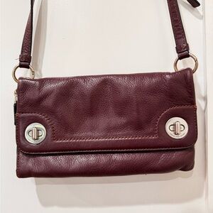Marc Jacobs “Totally Turnlock” clutch / crossbody